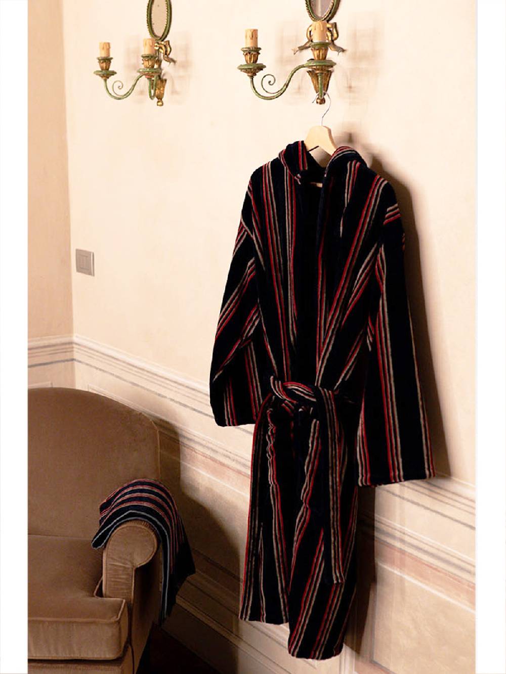 Julipet Set 2 asciugamani J in morbida spugna Shopping Online