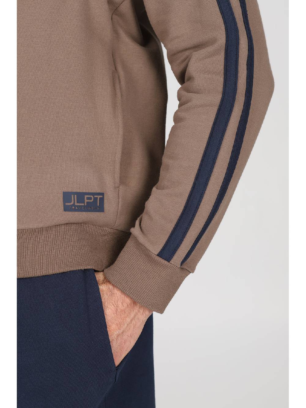Julipet tuta in morbida felpa con zip Sottocosto
