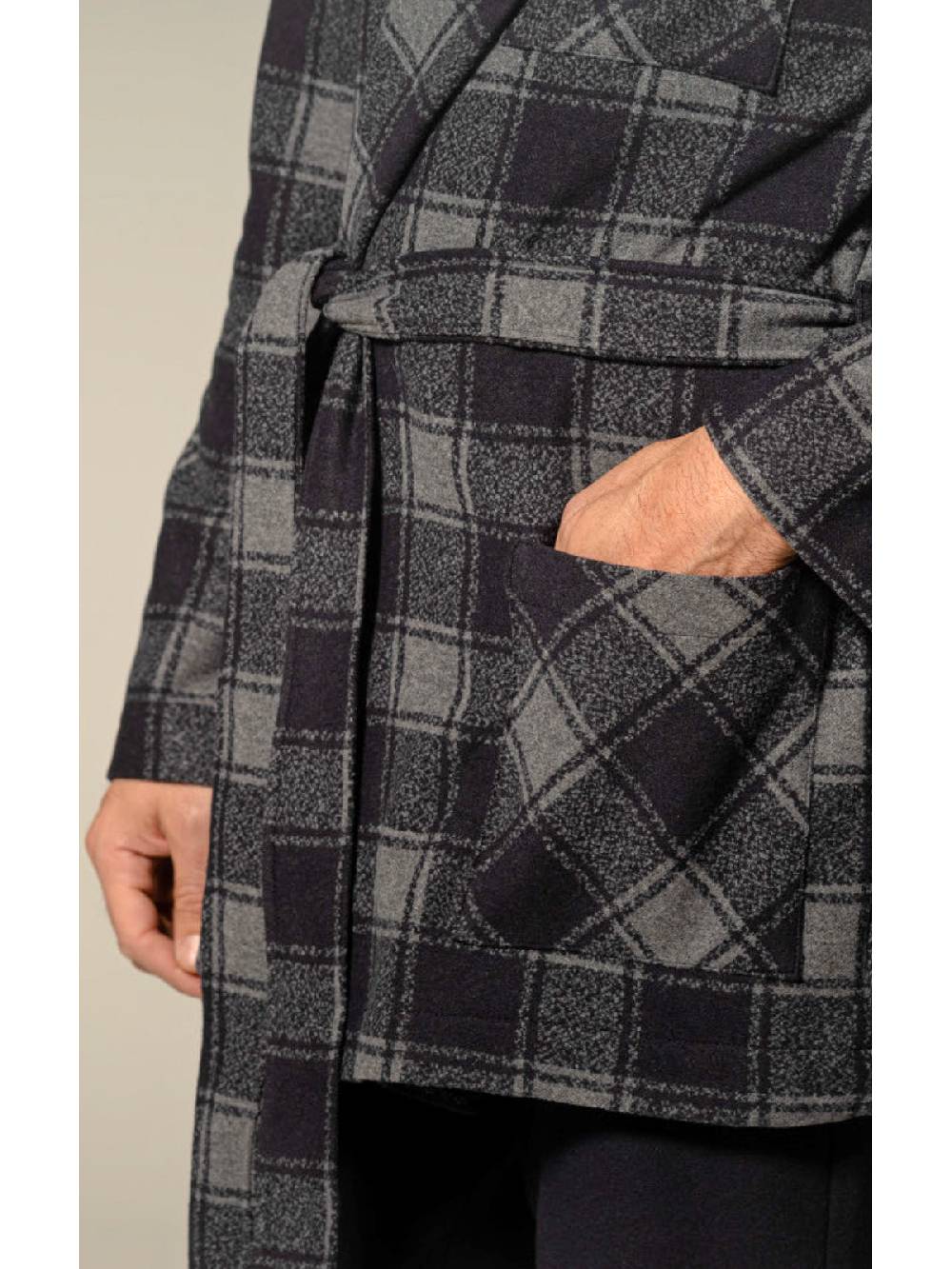 Julipet Giacca da camera in confortevole tessuto jacquard Novità