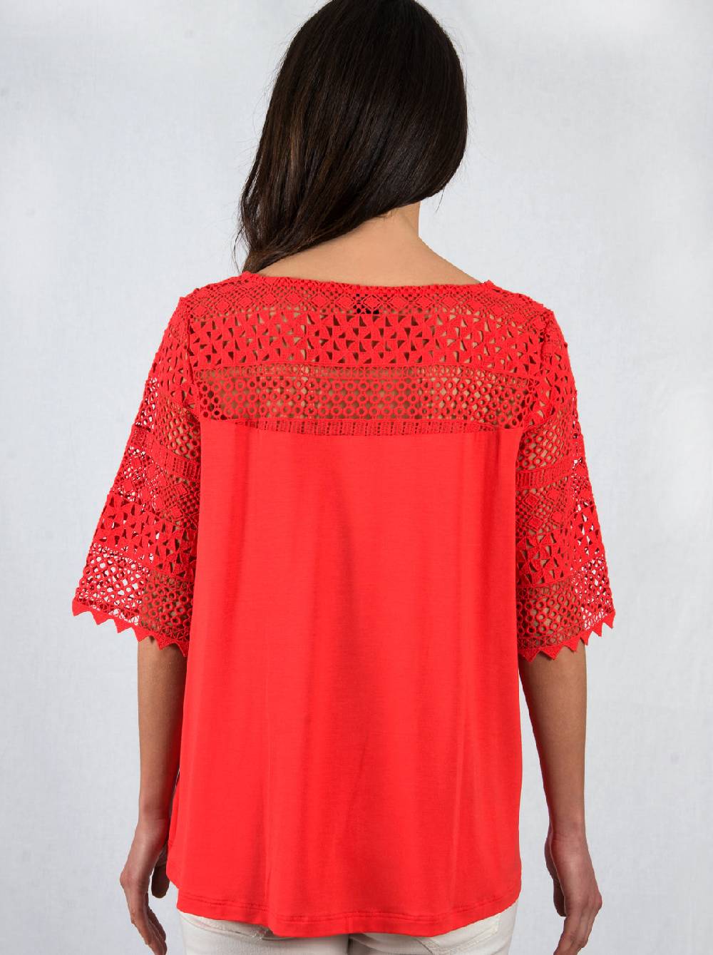 Oscalito T-shirt in micromodal con inserto in macramè geometrico 1316 Saldi Di Fabbrica