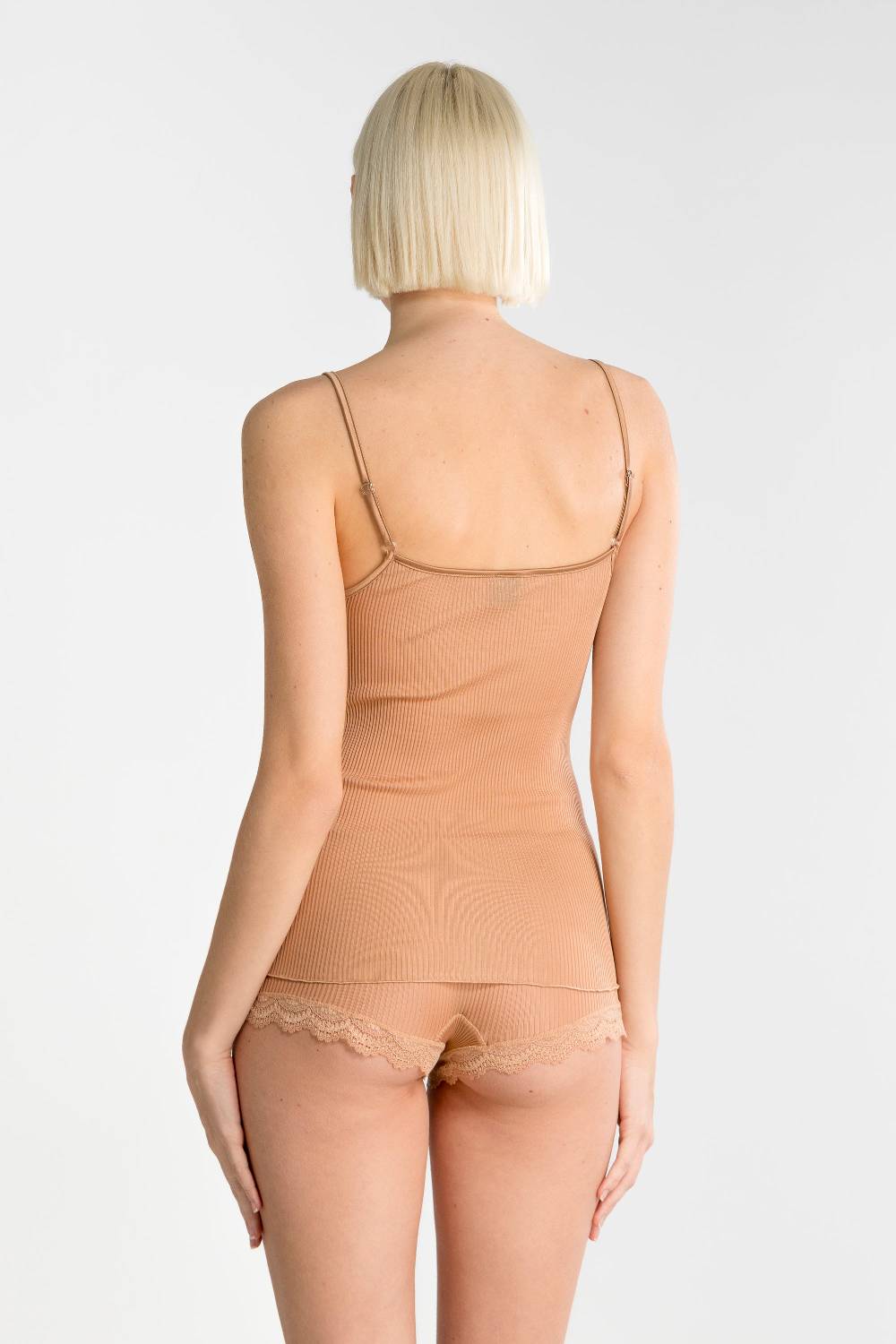 Oscalito Dentelle de Calais®” Top scollo a V in pura seta 9474 I Più Venduti
