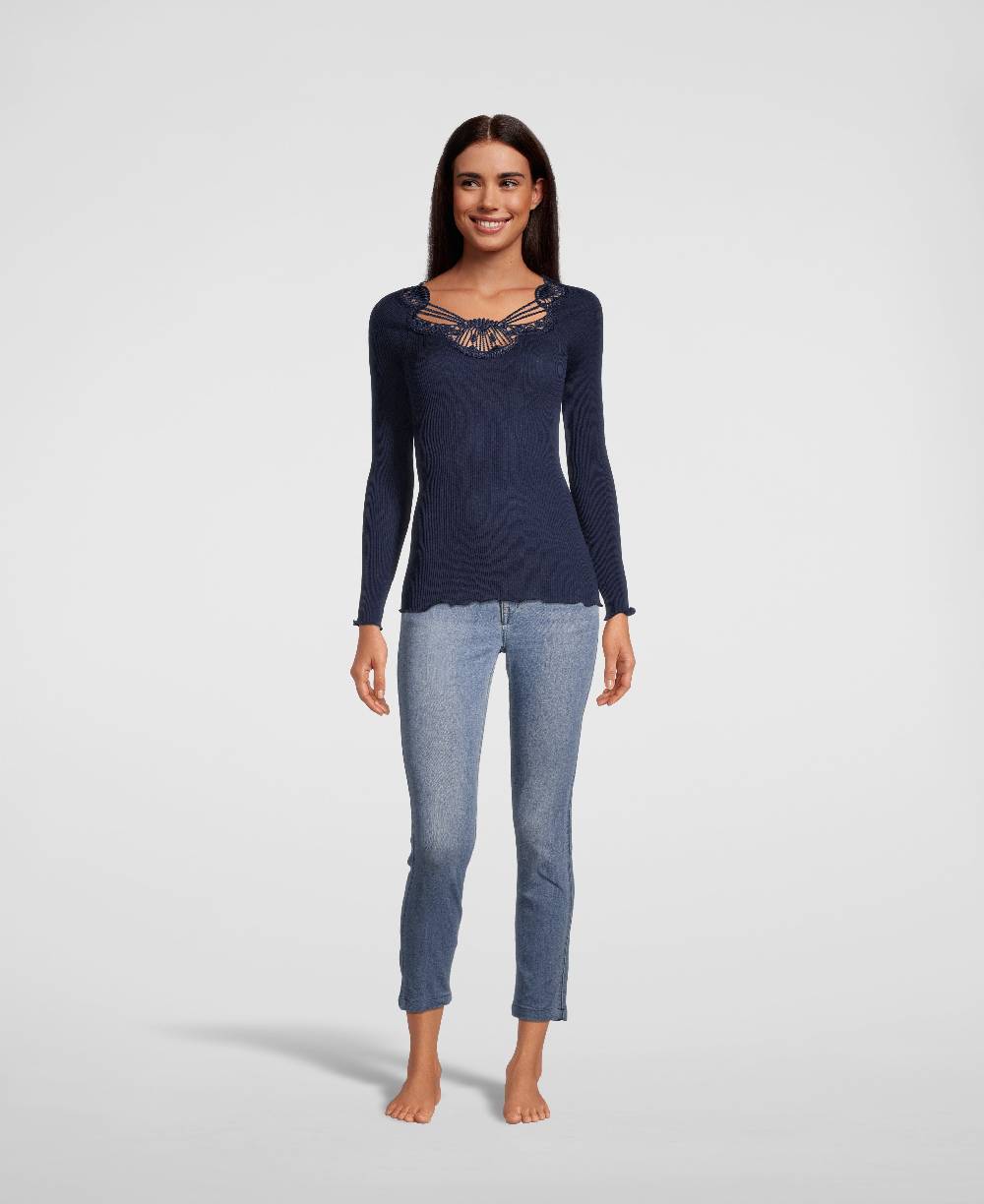 Oscalito Maglia maniche lunghe con collo ricamato 6452 Officina