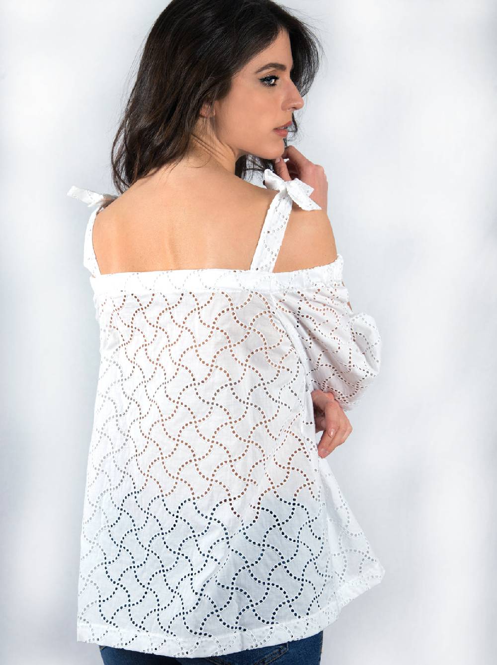 Oscalito Camicia Tre Quarti Scollo Barca in Pizzo Sangallo 4552 Offerta San Valentino