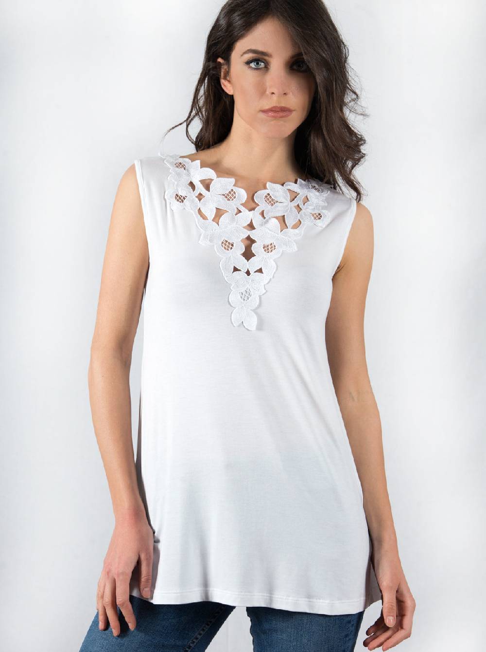 Oscalito Top senza maniche in micromodal con inserto in macramè 1312 Lightning offer