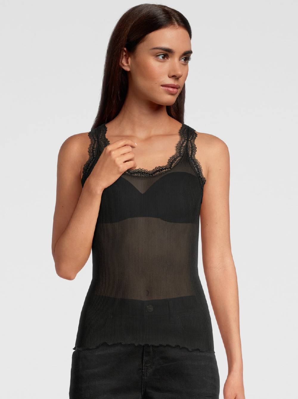 Oscalito Canotta Dentelle de Calais® in pura seta 9472 Fino al 50% di sconto