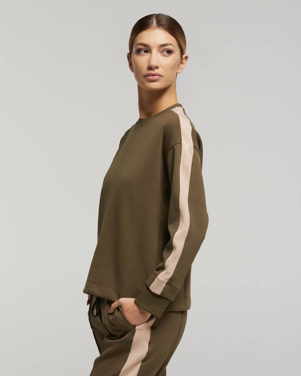 Pompea Set Completo Tuta donna Freetime (Verde militare) Nuova