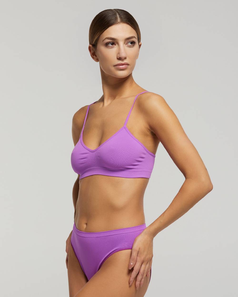 Pompea Brassiere seamless spalla stretta tinta unita Saldi Di Fabbrica