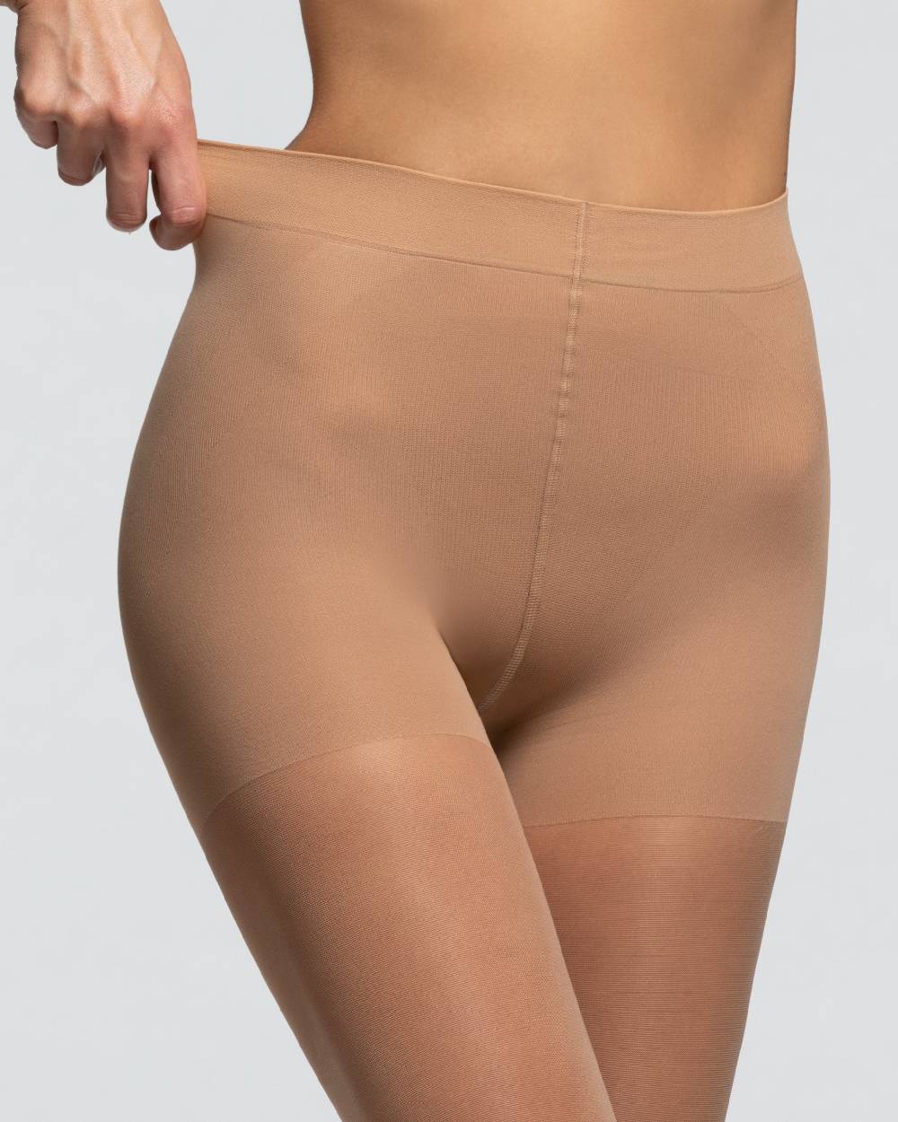 Pompea Collant 30 denari Comfort Studio Push Up Fornitura limitata