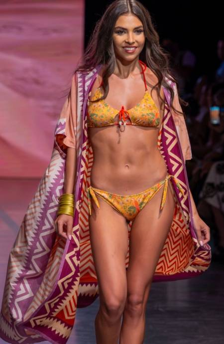 Pin Up Stars KIMONO LUNGO STAMPA BEAUTIFUL TREE In Linea