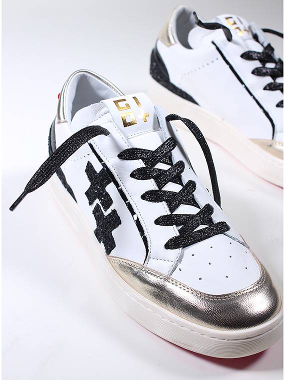 GIO + Sneaker Negozio