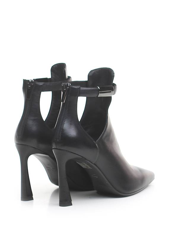 MISS MARTINA Trochetto Acquista Ora