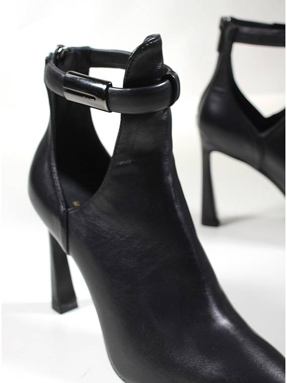 MISS MARTINA Trochetto Acquista Ora