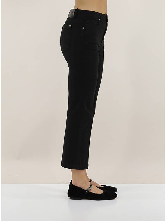 KOCCA Jeans Acquista Ora