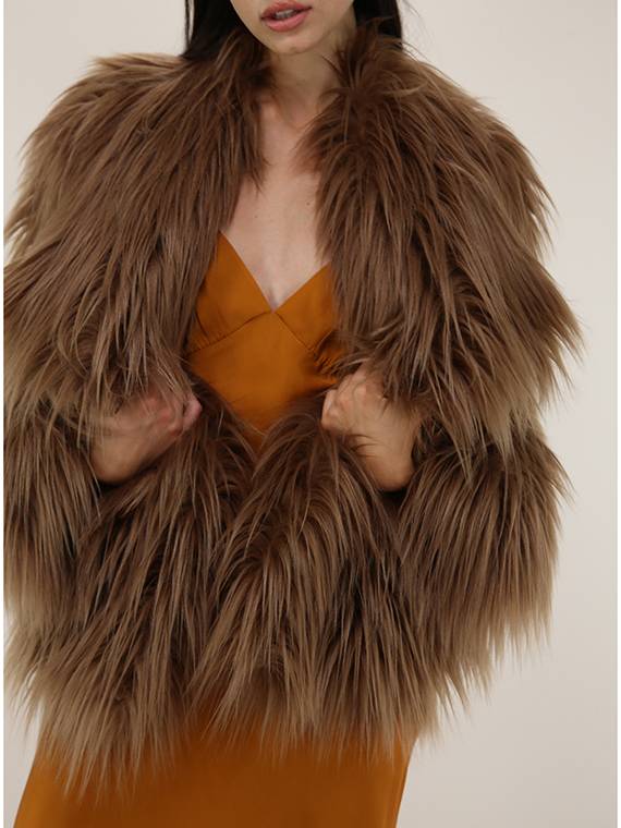 BB COUTURE Pelliccia Moda