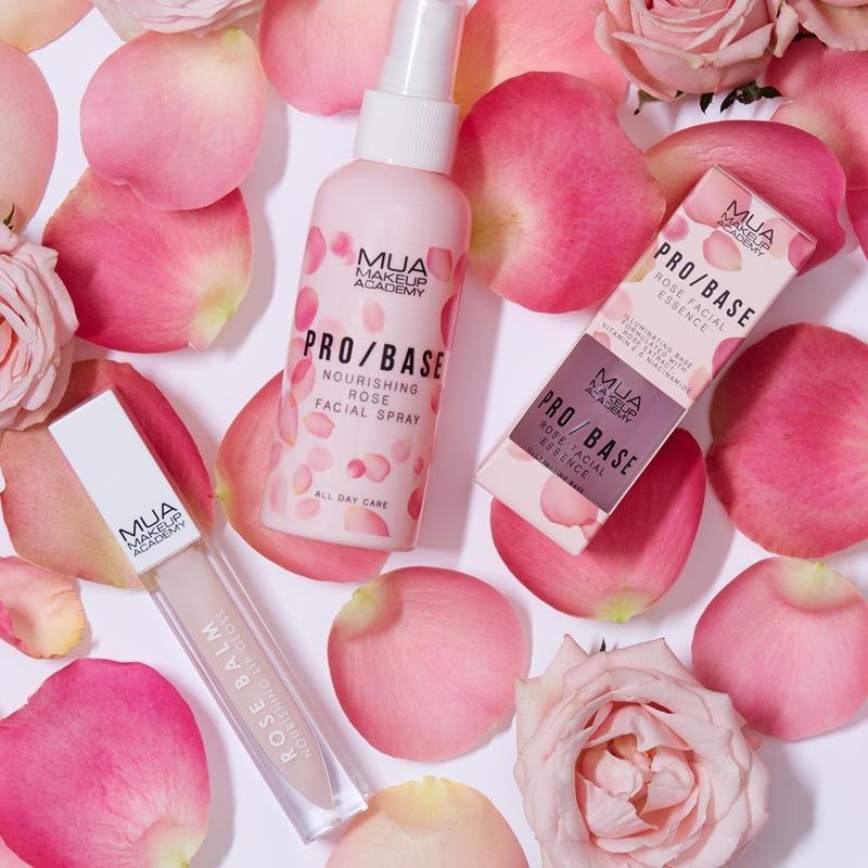 MUA Makeup Academy MUA Makeup Academy PRO/BASE Rose spray fissante per trucco con acqua di rose In Saldo