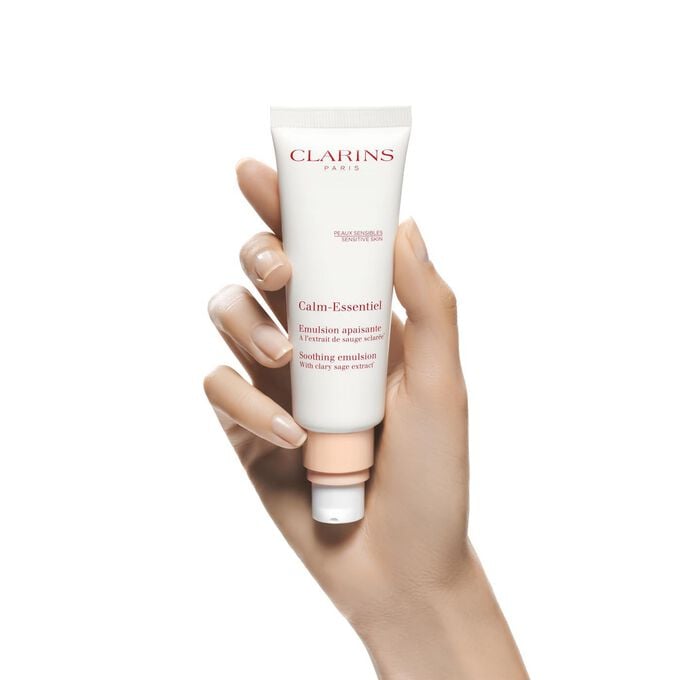 Clarins Emulsione lenitiva Calm Essentiel Acquista Ora