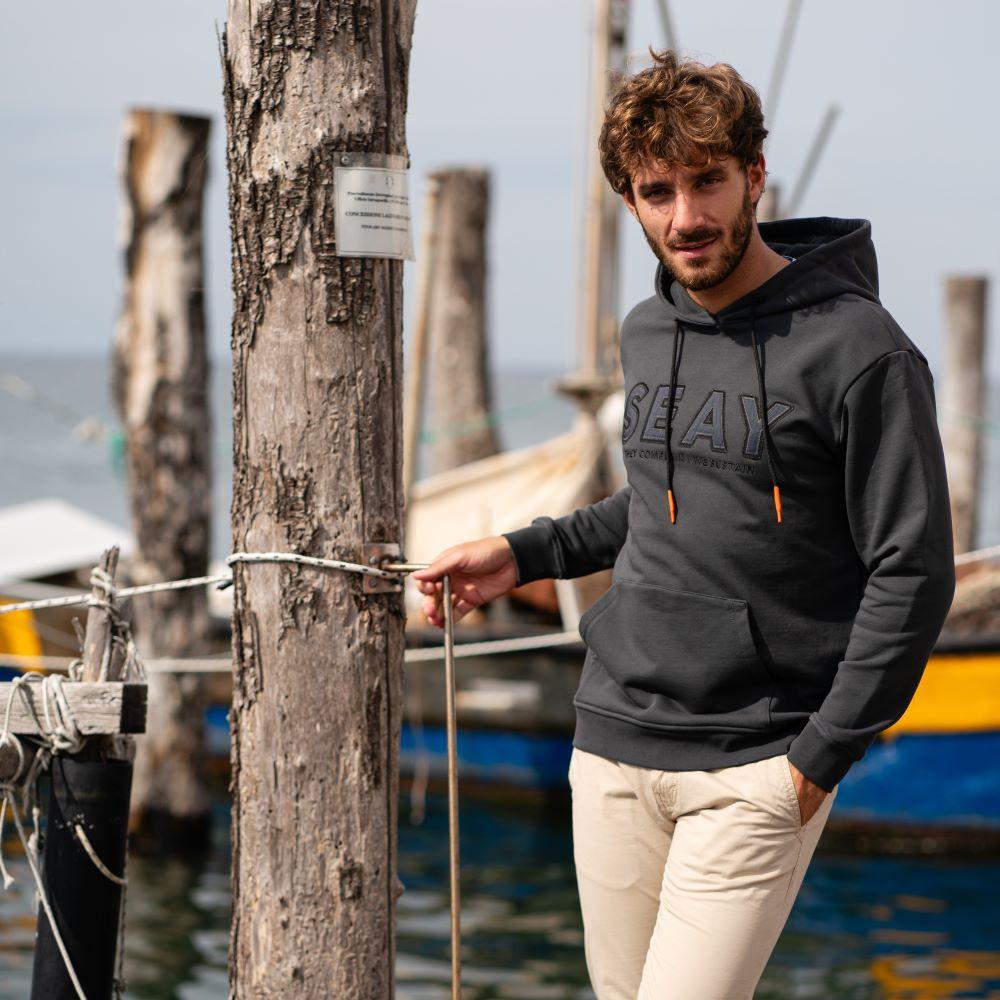 Seay / Felpa con Cappuccio Nera Delavé Sconto di tempo limitato