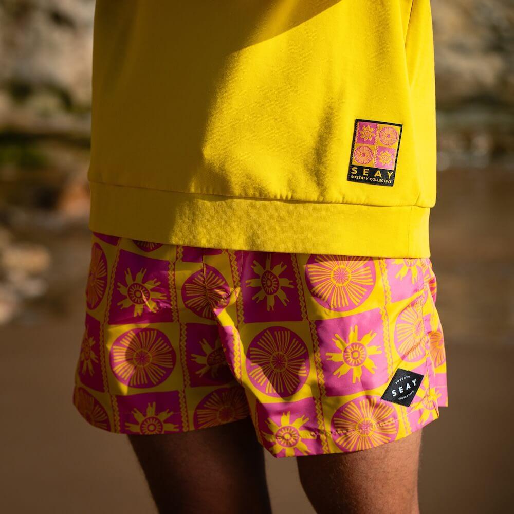 Seay / Costume da Bagno Corto Rosa Giallo Symbols Soddisfazione Garantita