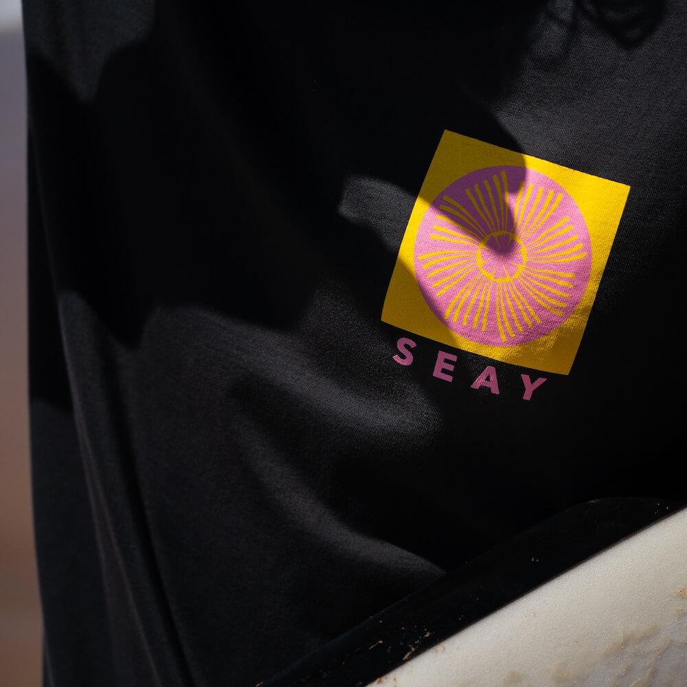 Seay / T-Shirt Nera Symbols 2025