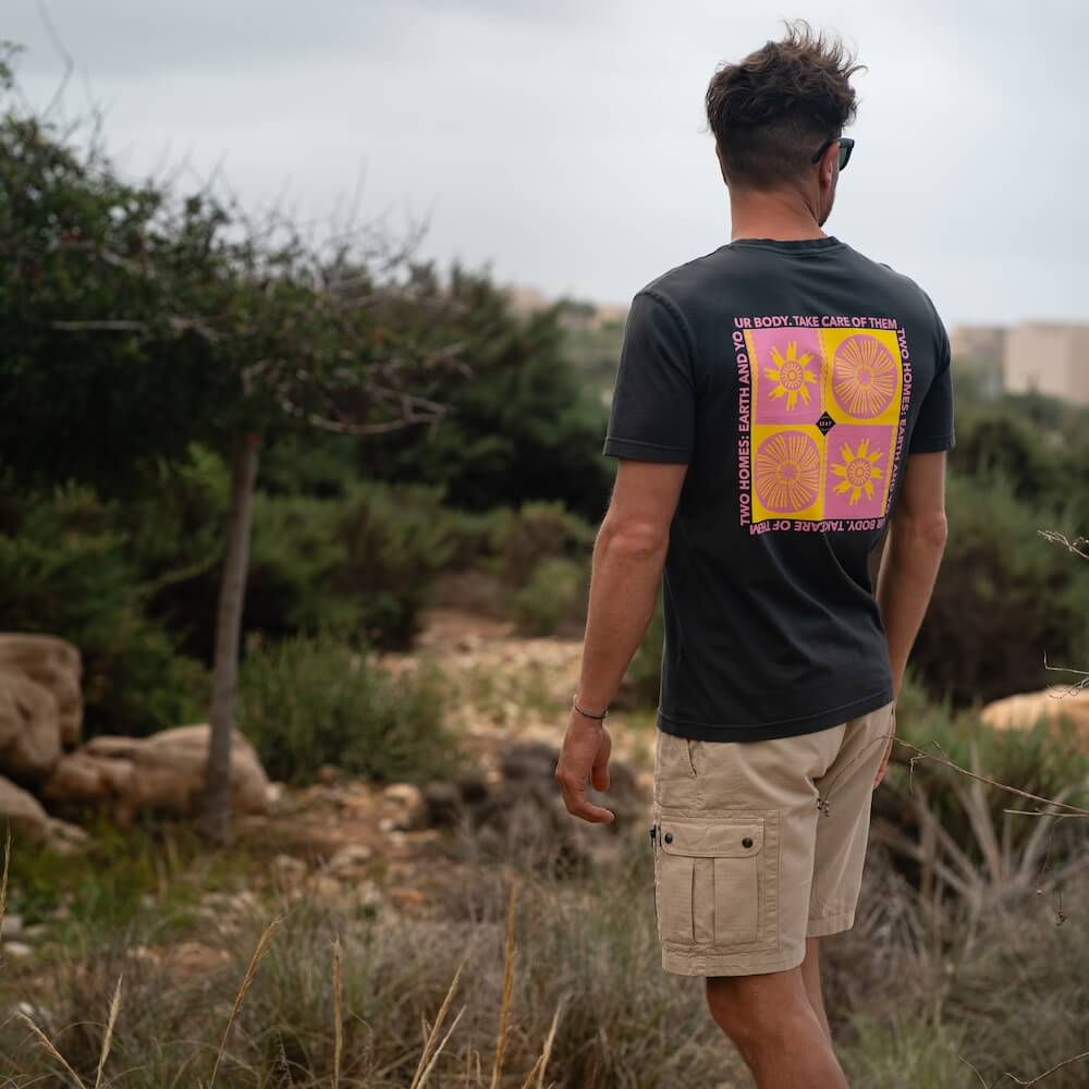 Seay / T-Shirt Nera Symbols 2025
