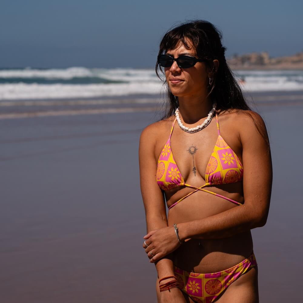 Seay / Slip Bikini Brasiliano Rosa Giallo Symbols Soddisfazione Garantita