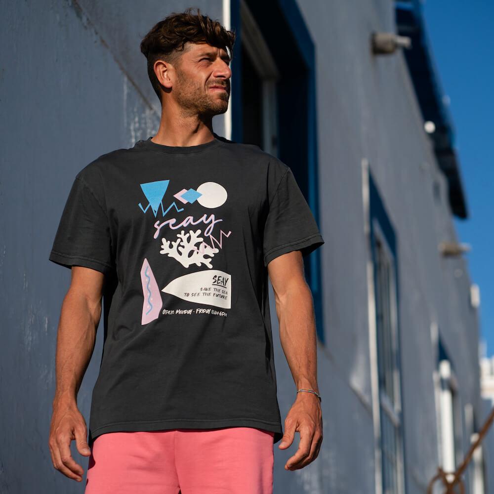 Seay / T-Shirt Nera Ikaika Acquista Ora