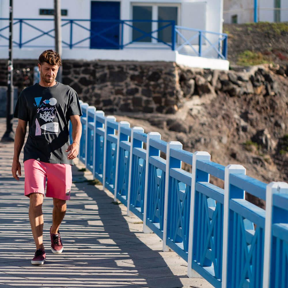 Seay / T-Shirt Nera Ikaika Acquista Ora